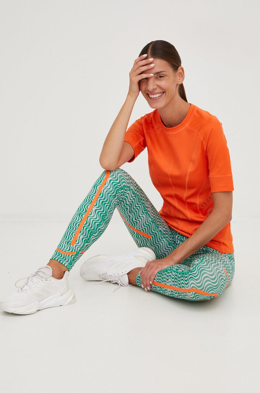 adidas by Stella McCartney Kratka majica za vadbo Truepurpose oranžna barva - Pepit.si