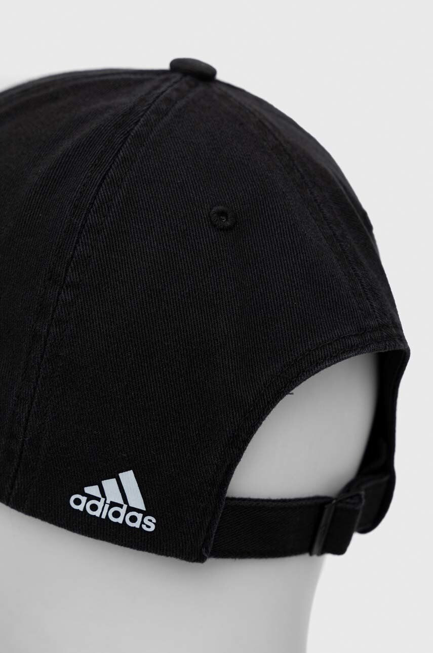 adidas Kapa s šiltom FARM črna barva - Pepit.si