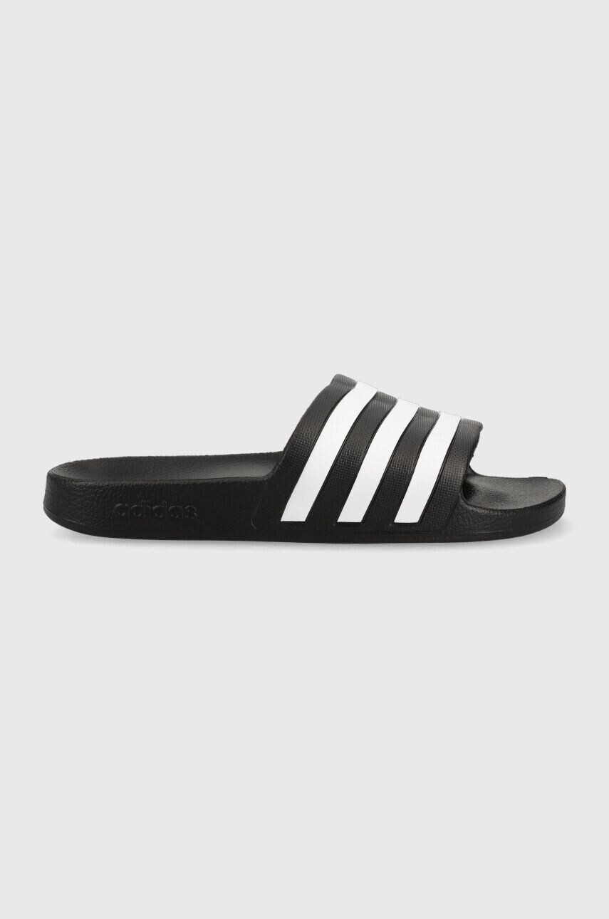 adidas Natikači ženski črna barva - Pepit.si