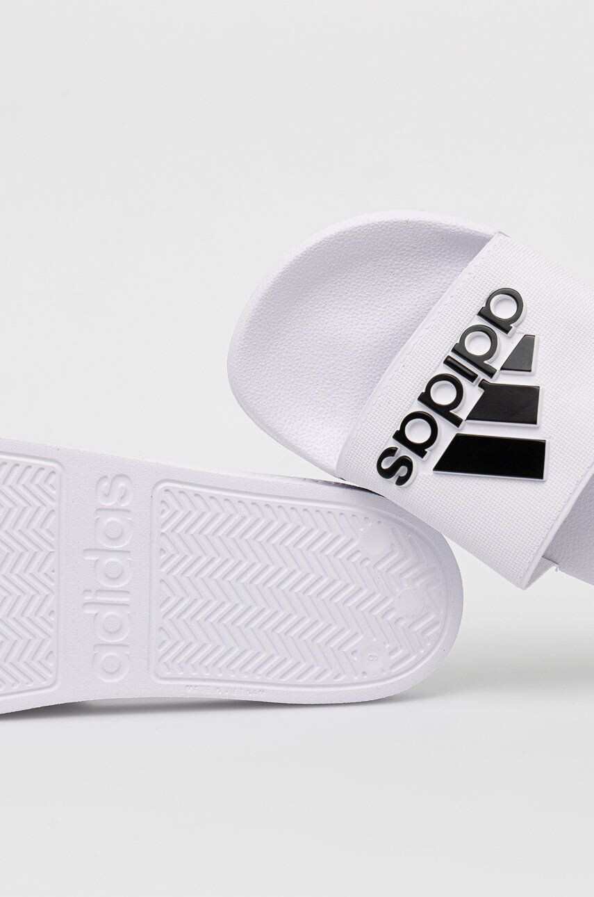 adidas Natikači Adilette ženski bela barva - Pepit.si