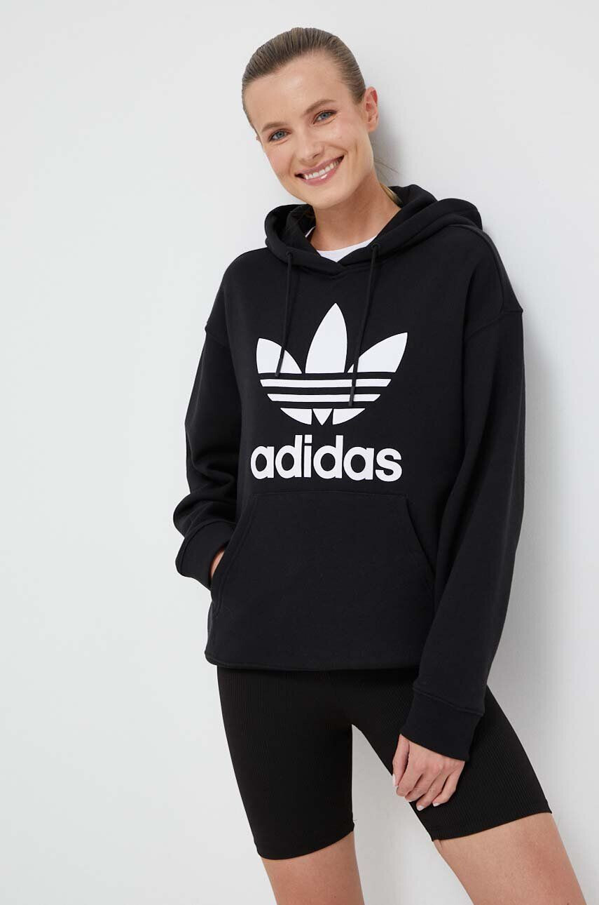 adidas Originals Bombažen pulover ženska črna barva s kapuco - Pepit.si