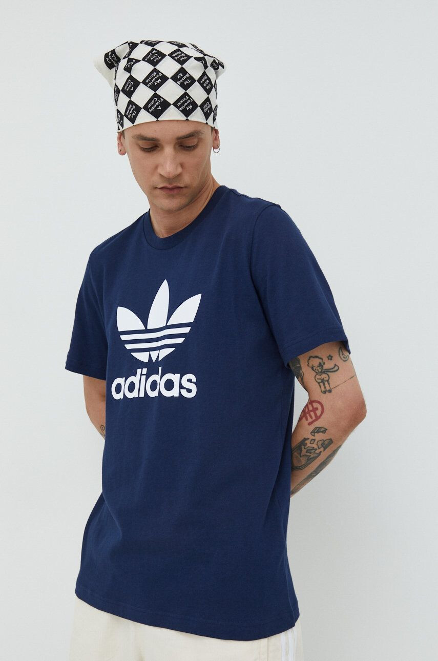 adidas Originals Bombažen t-shirt - Pepit.si