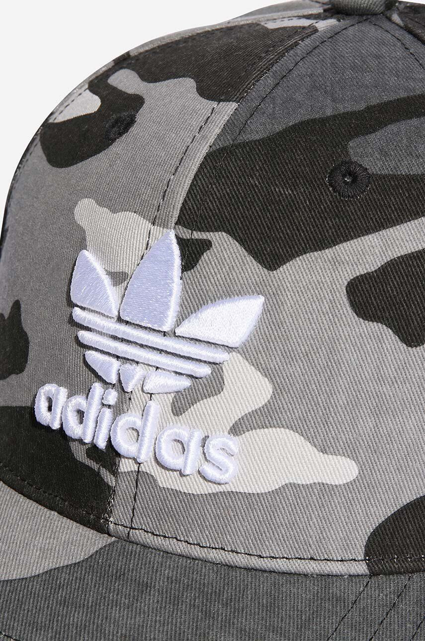 adidas Originals Bombažna bejzbolska kapa siva barva - Pepit.si