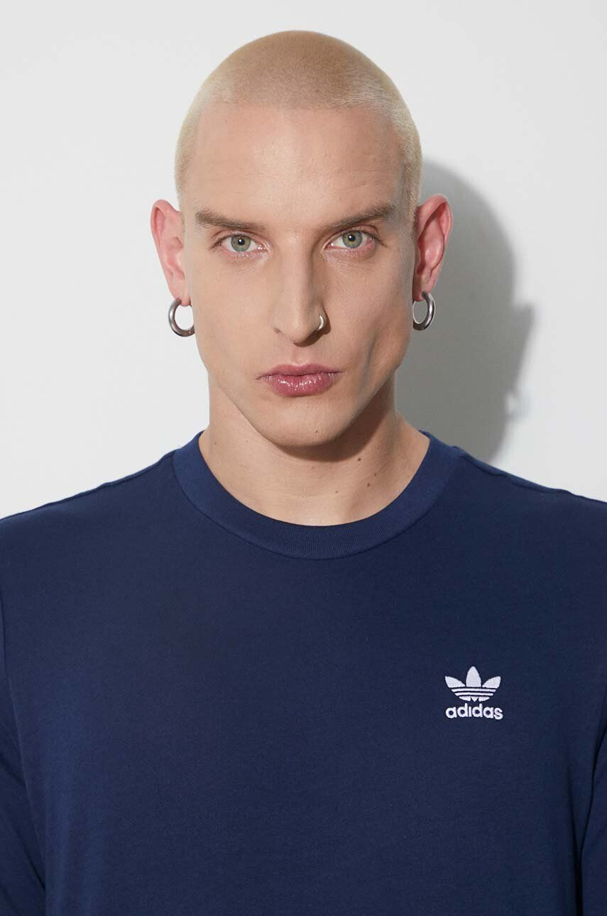 adidas Originals Bombažna kratka majica mornarsko modra barva - Pepit.si