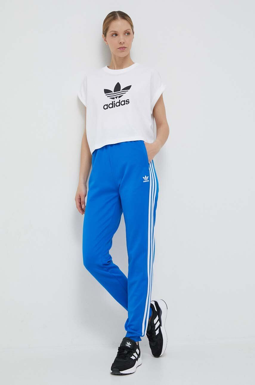 adidas Originals Bombažna kratka majica bela barva - Pepit.si