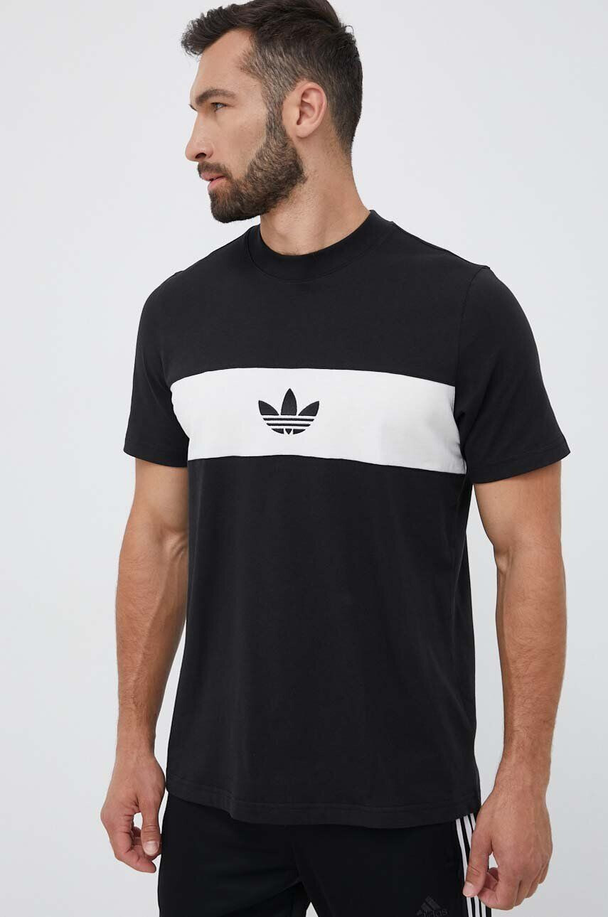 adidas Originals Bombažna kratka majica črna barva - Pepit.si