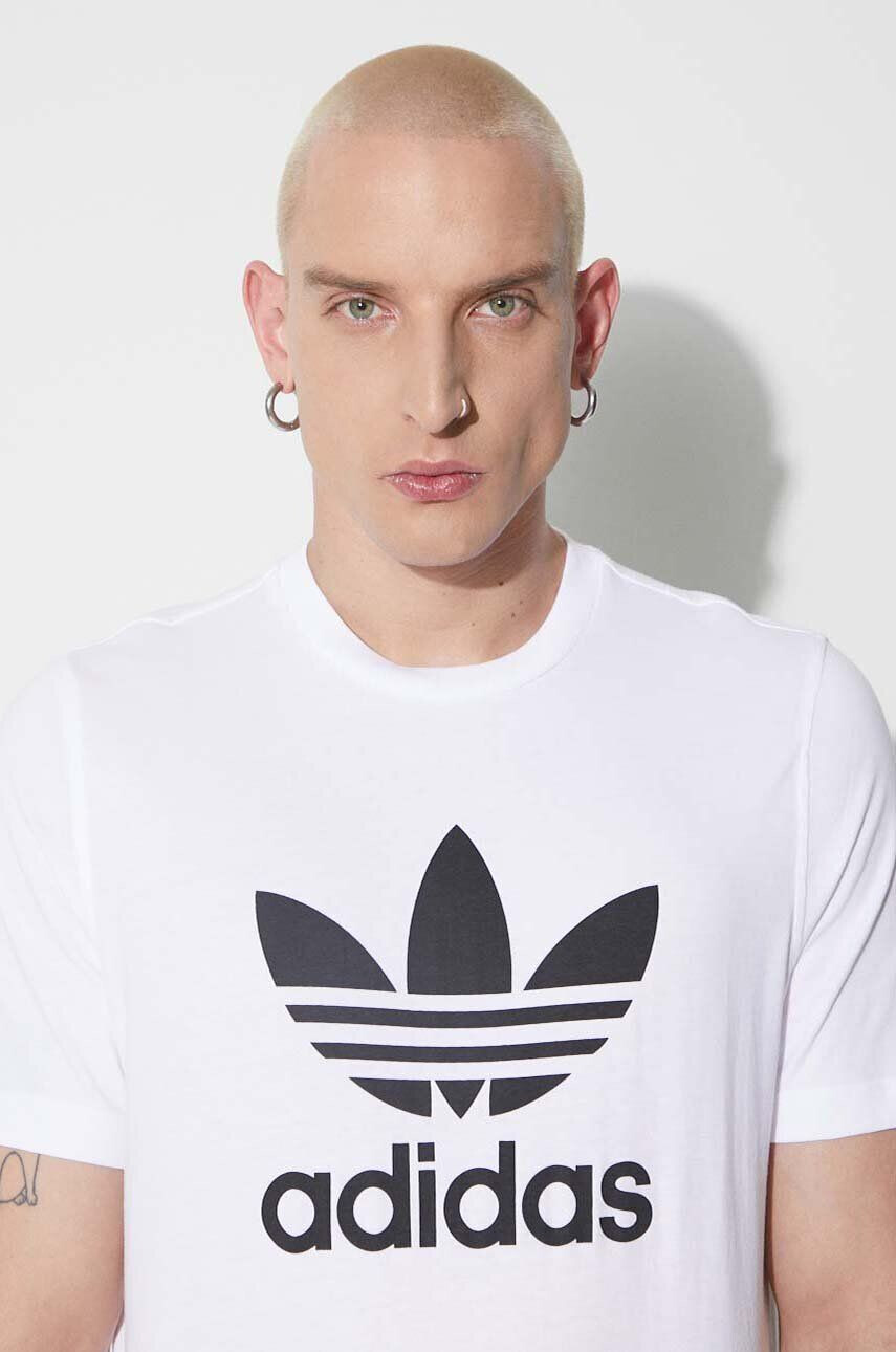 adidas Originals Bombažna kratka majica bela barva - Pepit.si