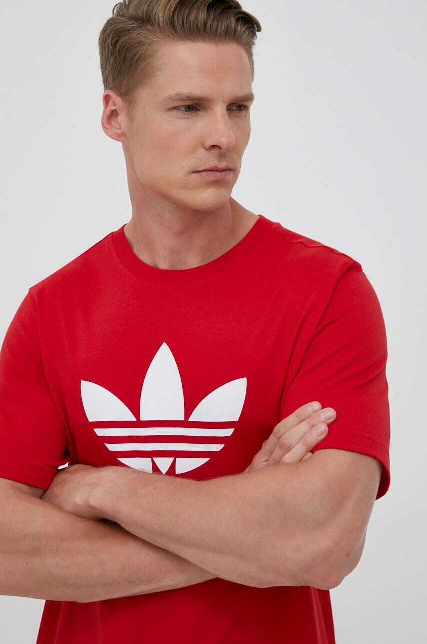 adidas Originals Bombažna kratka majica rdeča barva - Pepit.si