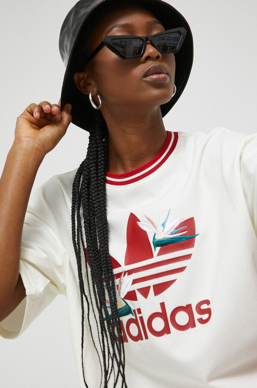 adidas Originals Bombažna kratka majica X Thebe Magugu - Pepit.si