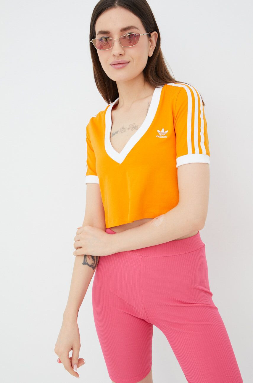 adidas Originals Kratka majica Adicolor ženska oranžna barva - Pepit.si