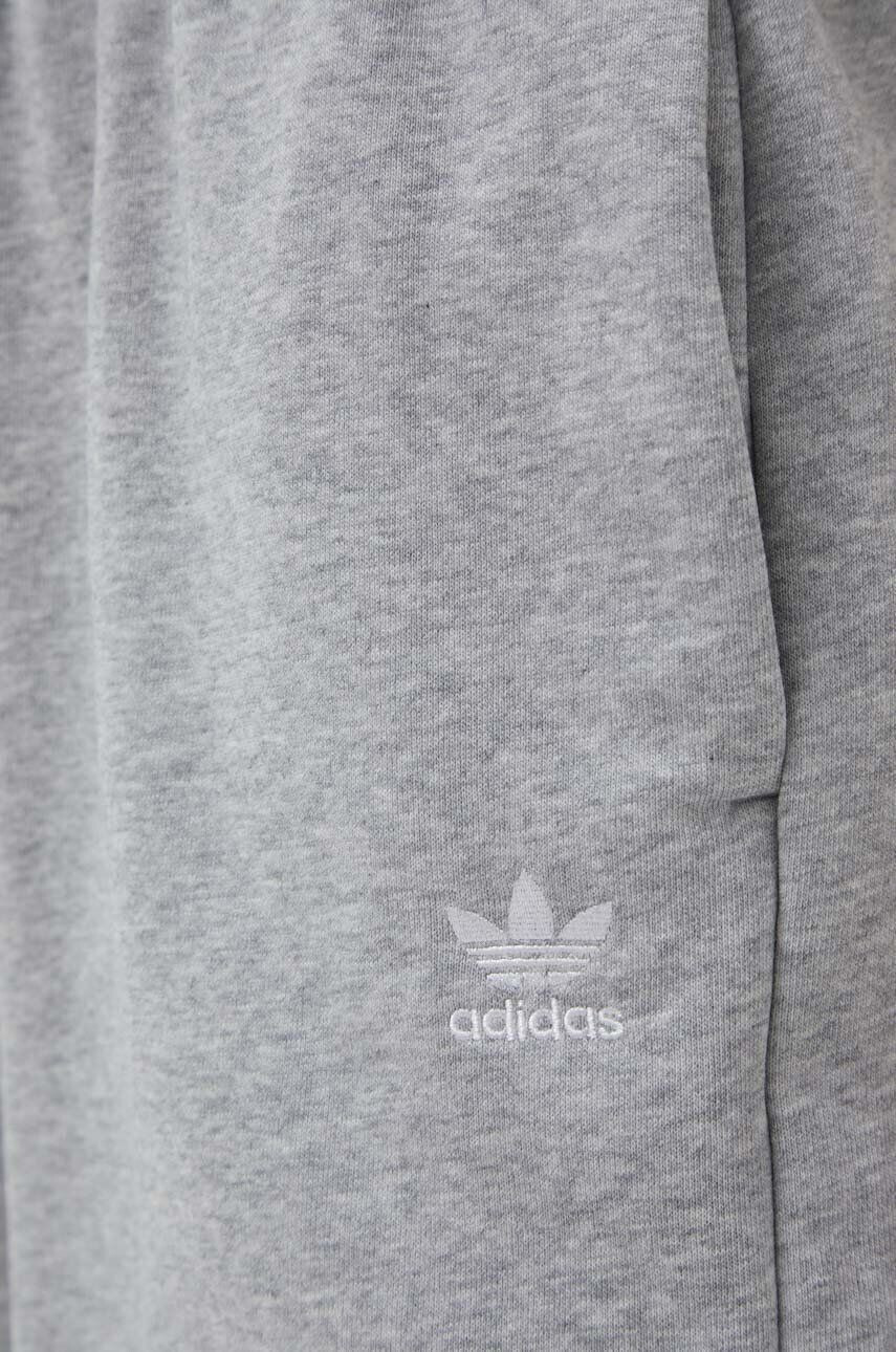 adidas Originals Kratke hlače ženski siva barva - Pepit.si