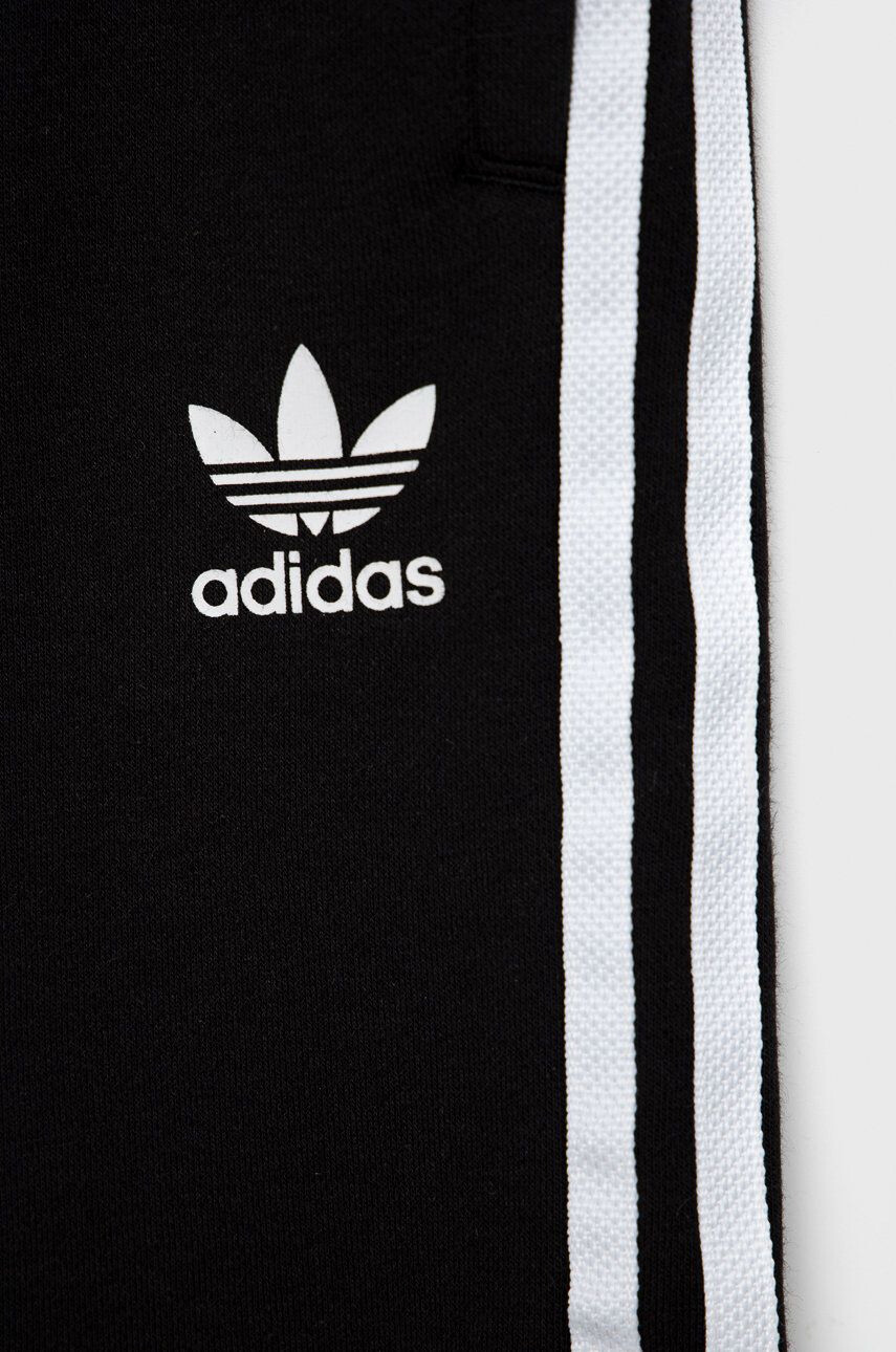 adidas Originals Otroške kratke hlače črna barva - Pepit.si