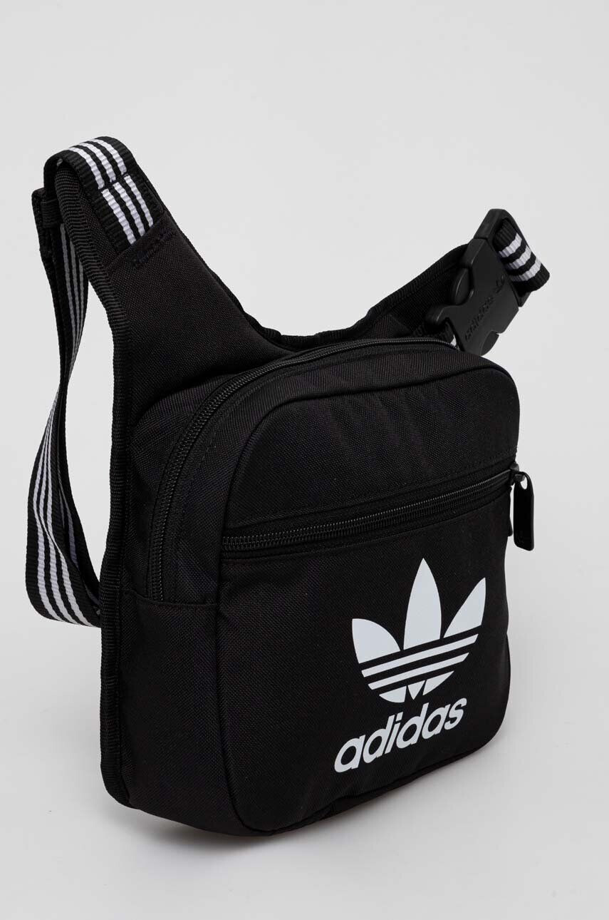 adidas Originals Torbica za okoli pasu črna barva - Pepit.si