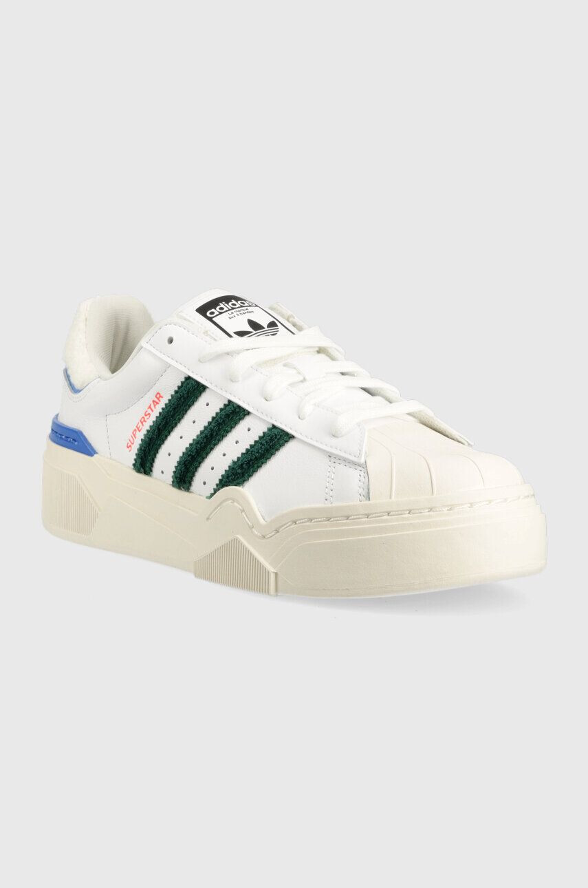 adidas Originals Usnjene superge Superstar Bonega 2B HQ9 bela barva - Pepit.si