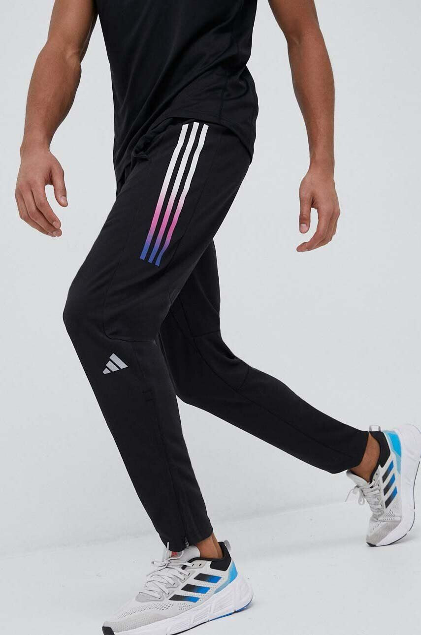 adidas Performance Hlače za tek Run Icons črna barva - Pepit.si