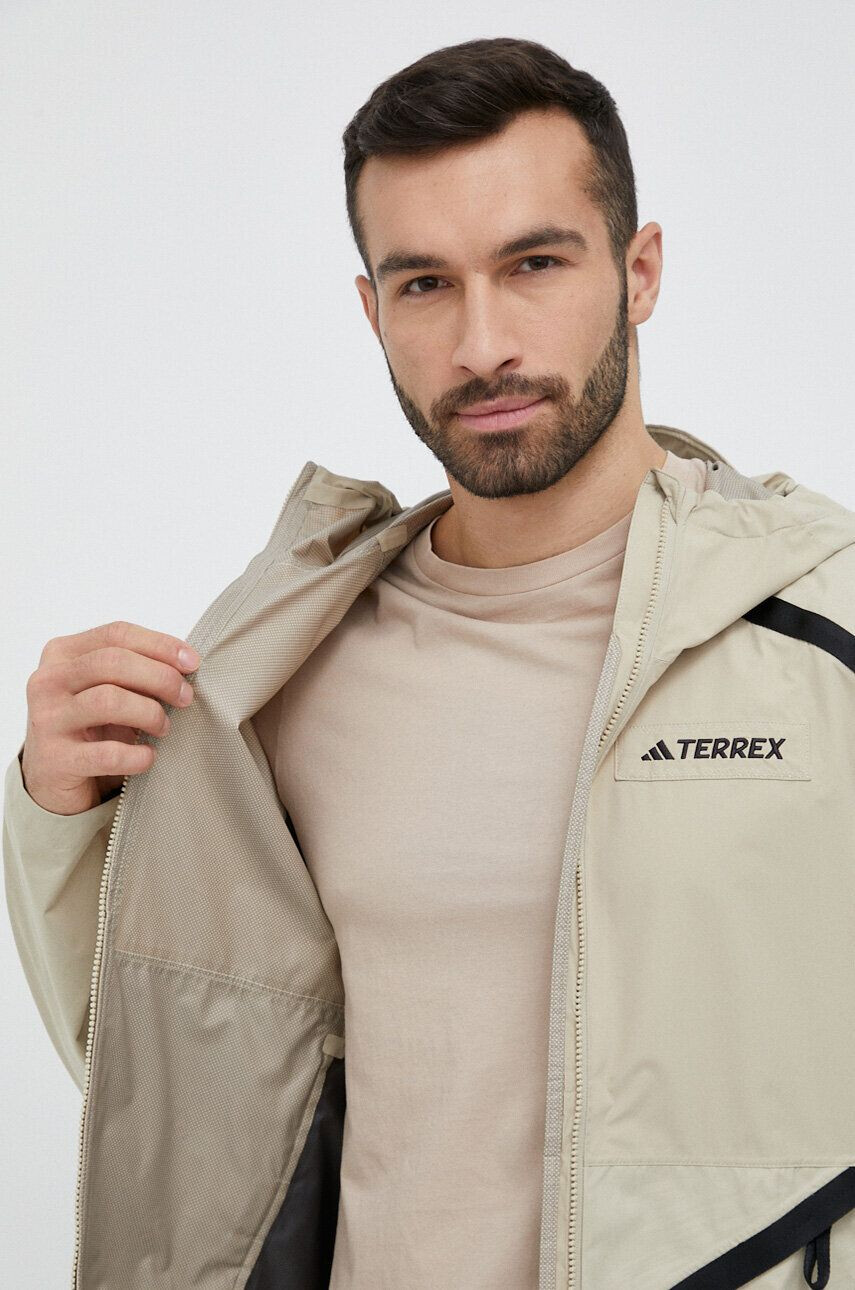 adidas TERREX Outdoor jakna Utilitas bež barva - Pepit.si