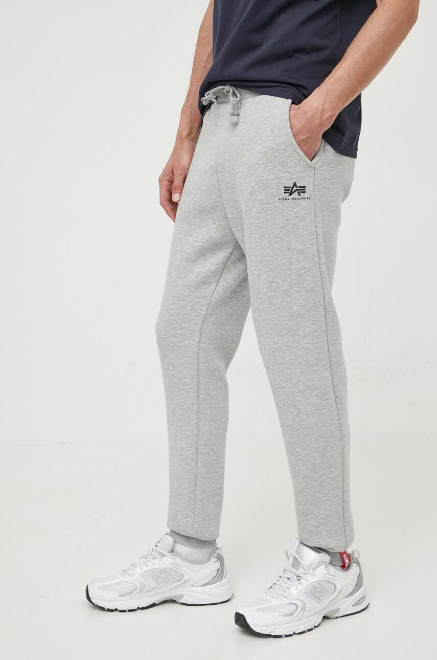 Alpha Industries Spodnji del trenirke Basic Jogger SL siva barva - Pepit.si