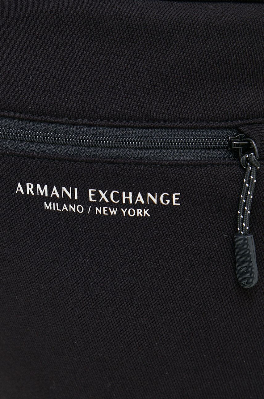 Armani Exchange Bombažne kratke hlače moški črna barva - Pepit.si