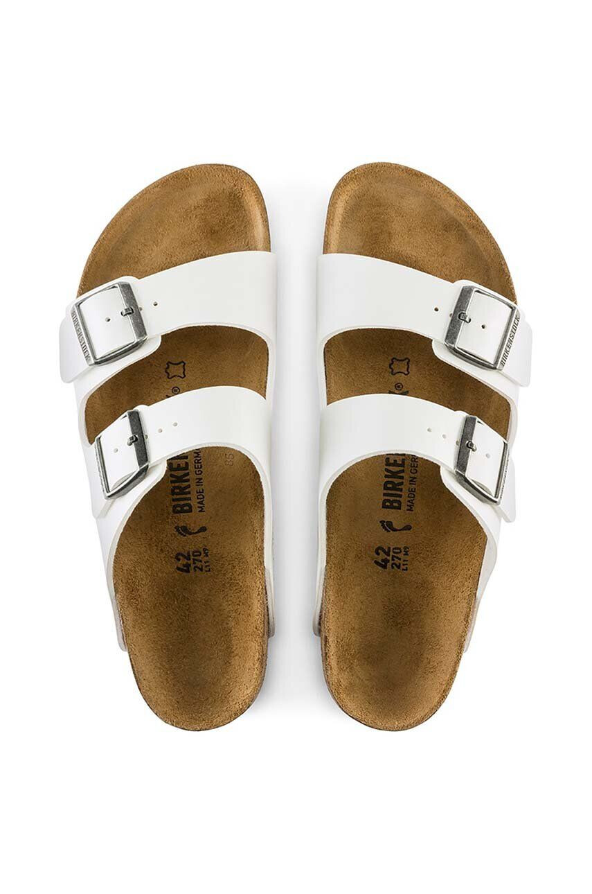 Birkenstock Natikači Arizona ženski bela barva 552683 - Pepit.si