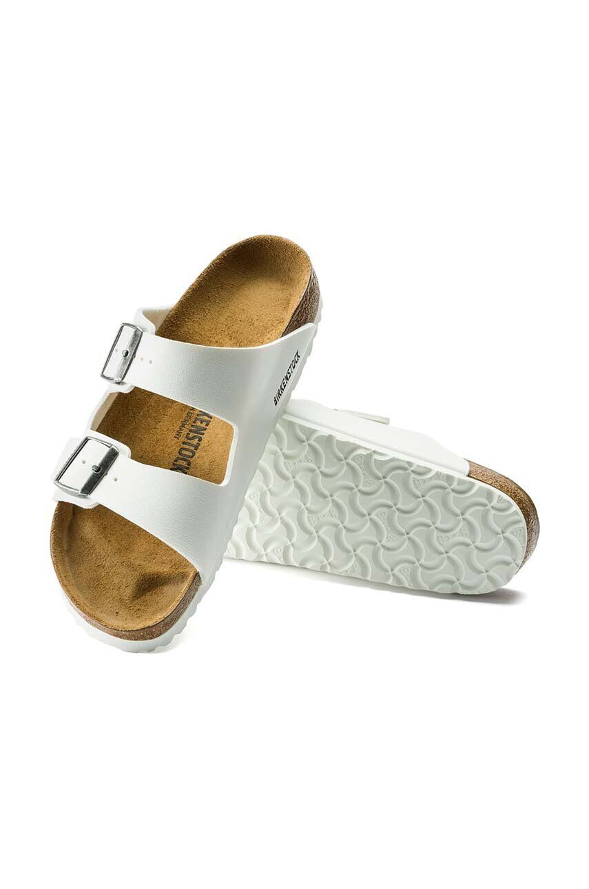 Birkenstock Natikači Arizona ženski bela barva 552683 - Pepit.si