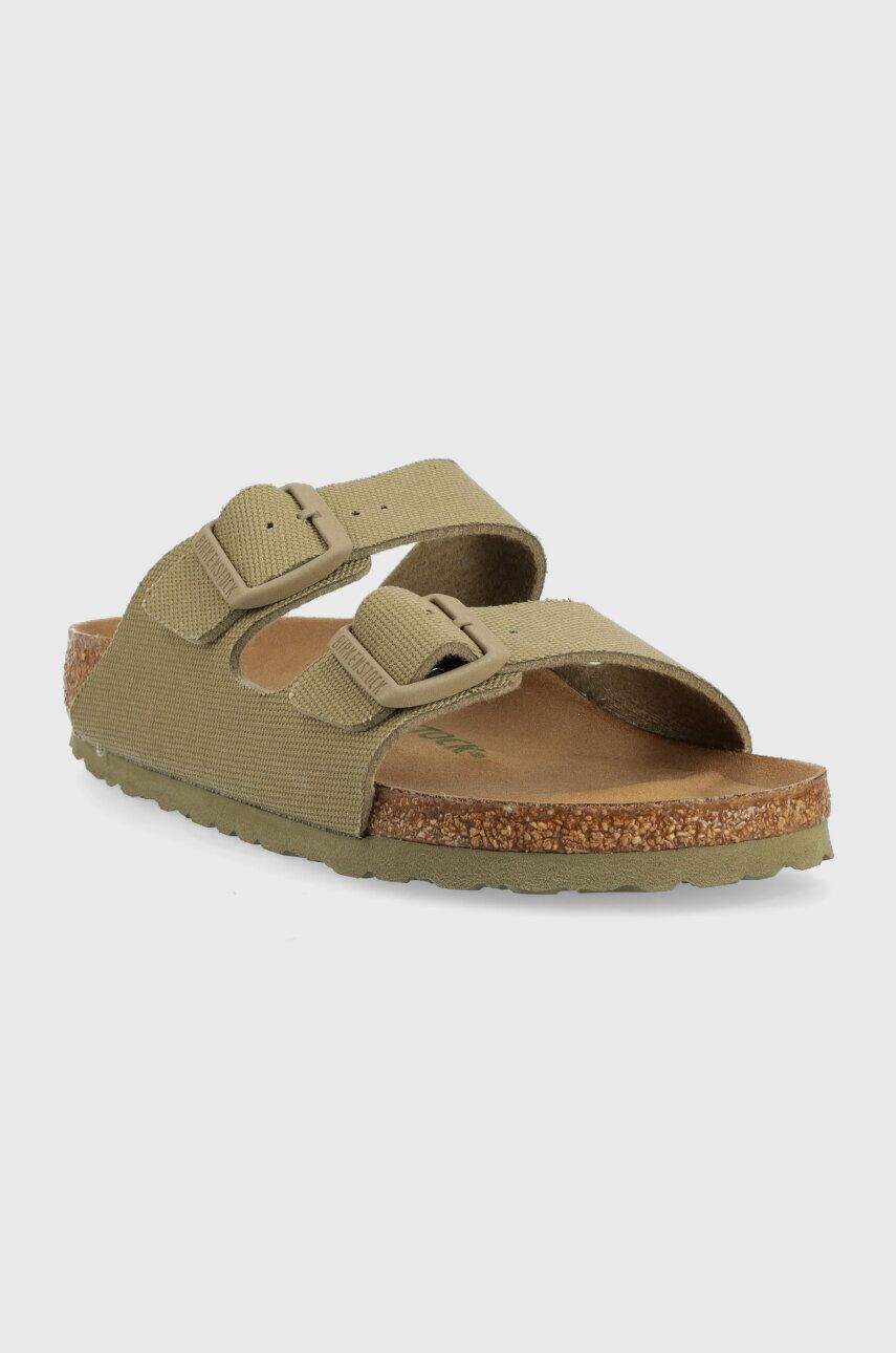 Birkenstock Natikači Arizona Rivet Logo ženski zelena barva 1024065 - Pepit.si