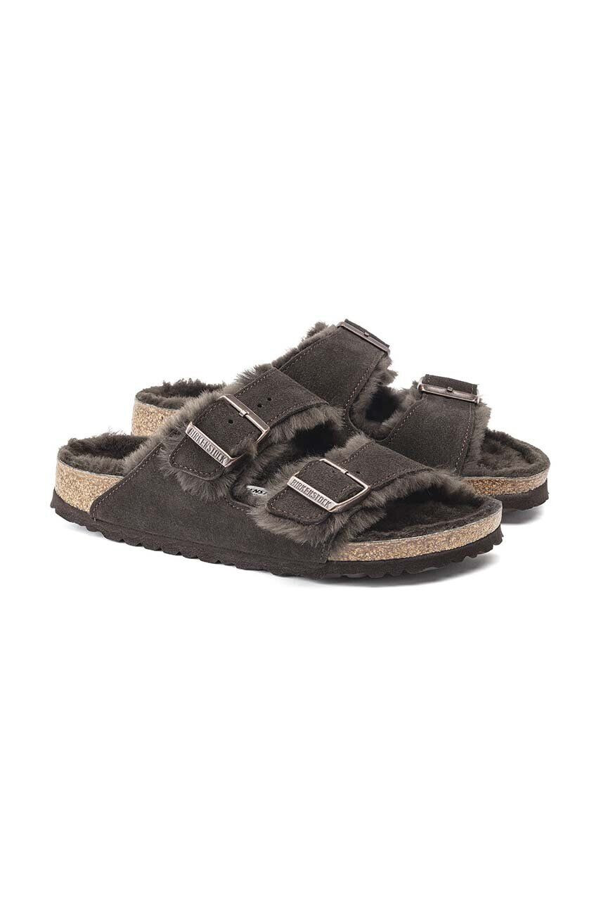 Birkenstock Natikači iz semiša Arizona ženski rjava barva 1020528 - Pepit.si