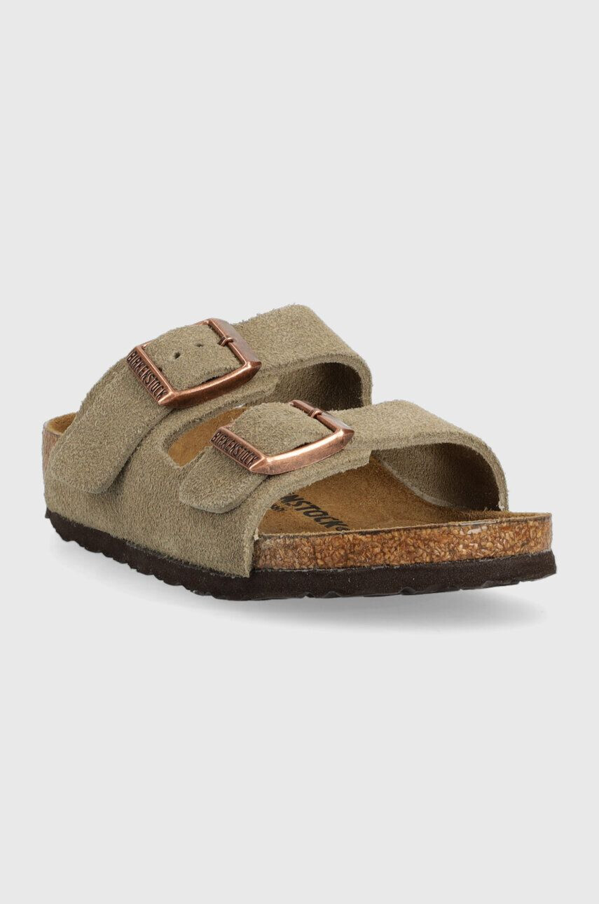 Birkenstock Otroški natikači iz semiša bež barva - Pepit.si