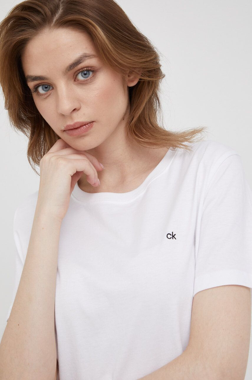 Calvin Klein Bombažen t-shirt bela barva - Pepit.si