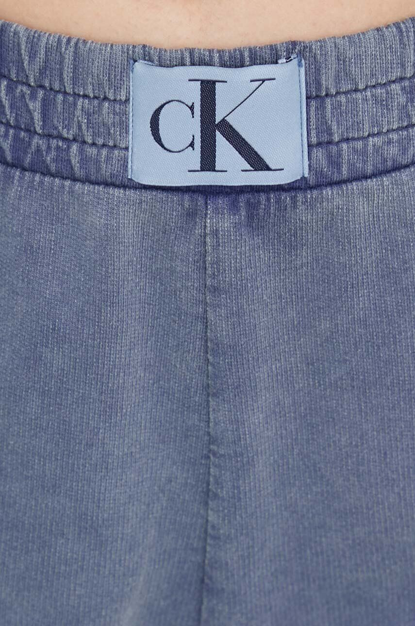 Calvin Klein Bombažne kratke hlače mornarsko modra barva - Pepit.si