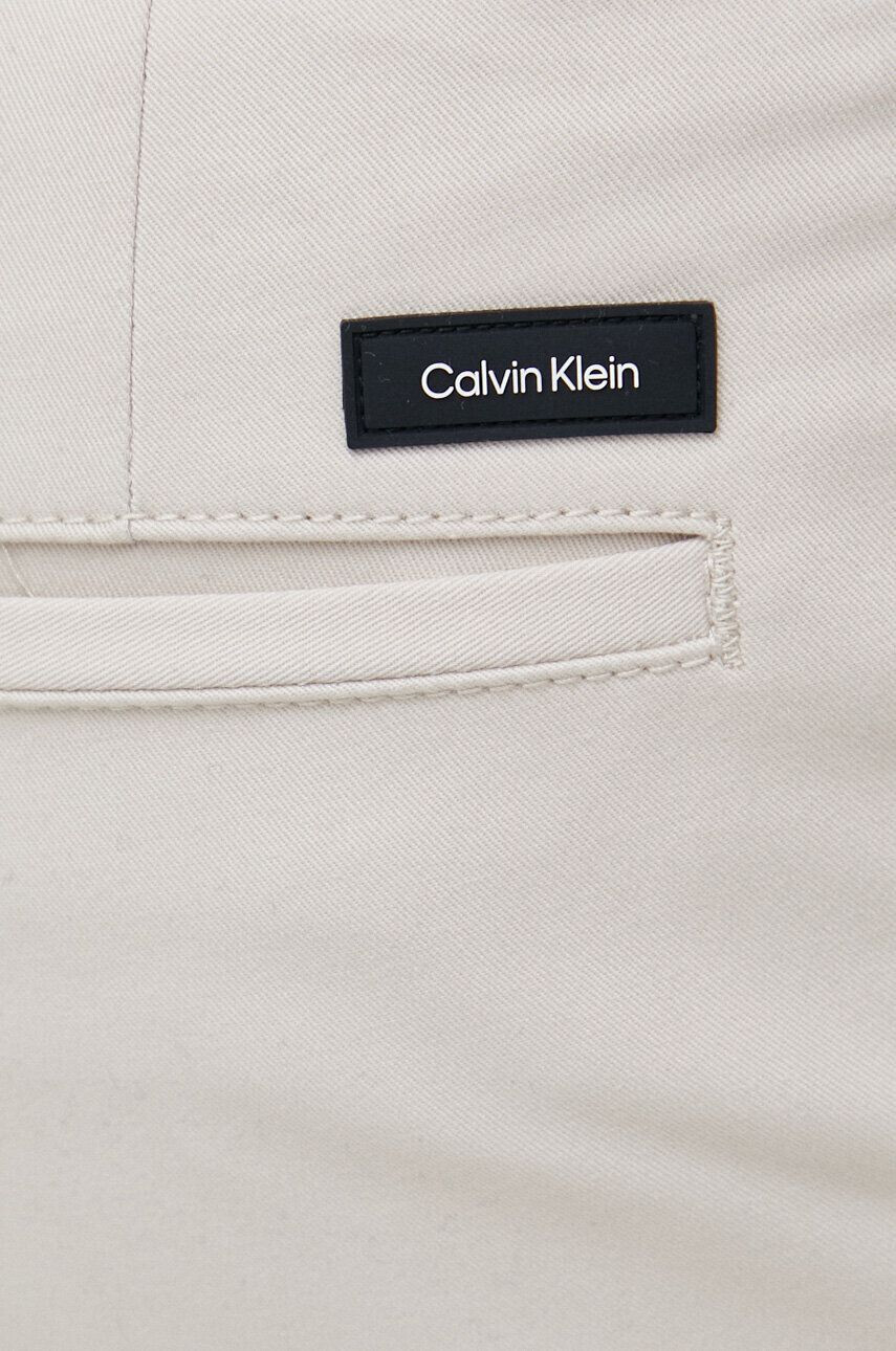 Calvin Klein Hlače moški bež barva - Pepit.si