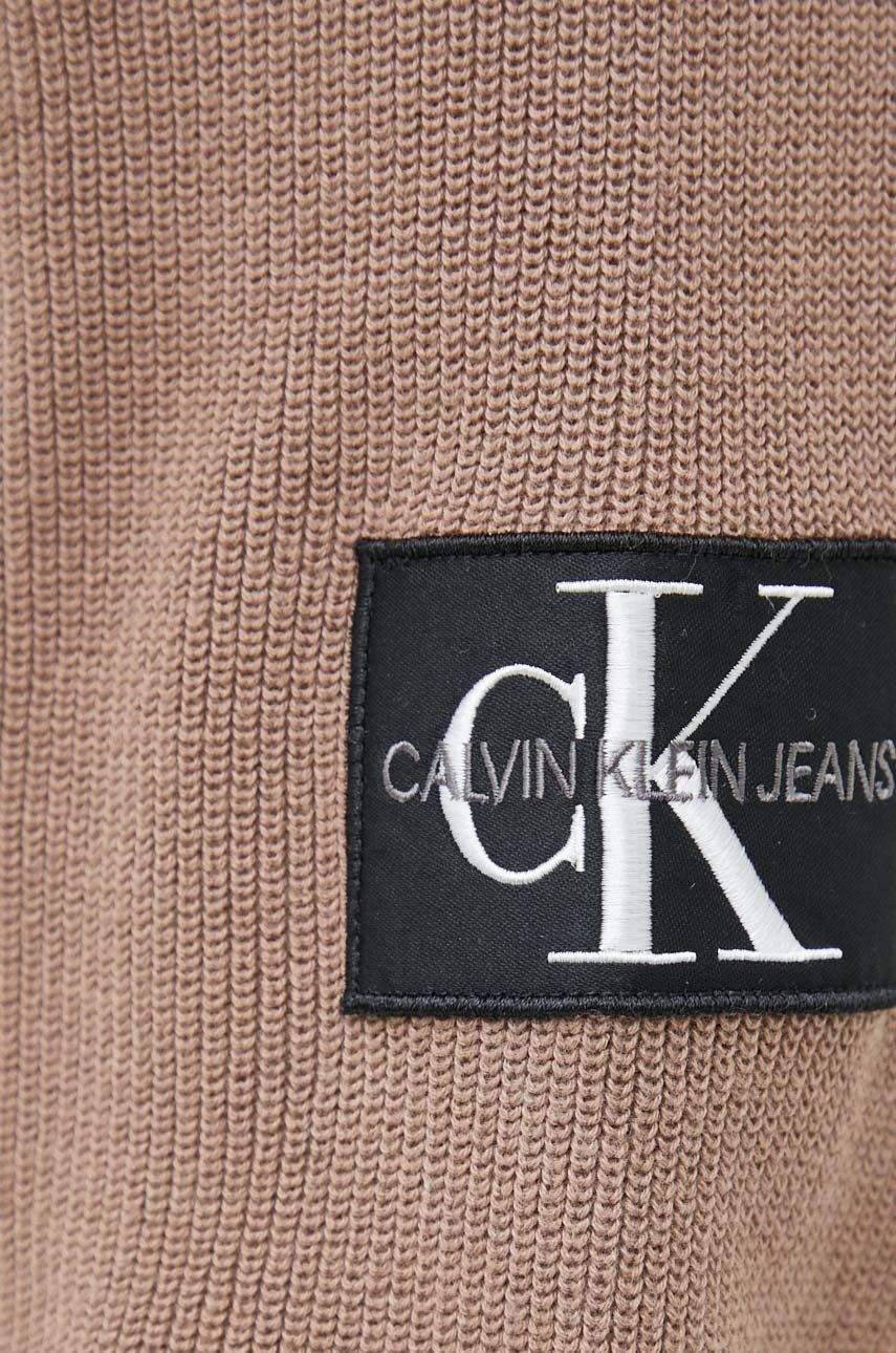 Calvin Klein Jeans Bombažen pulover moški rjava barva - Pepit.si