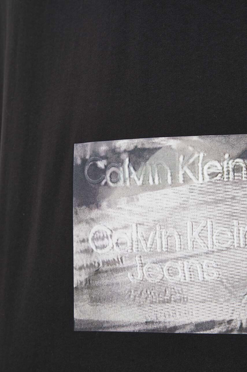 Calvin Klein Jeans Bombažna kratka majica Vijolična barva - Pepit.si