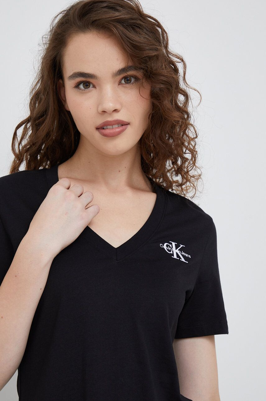 Calvin Klein Jeans Bombažna kratka majica črna barva - Pepit.si