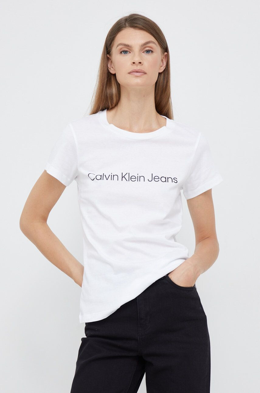 Calvin Klein Jeans Bombažna kratka majica rjava barva - Pepit.si