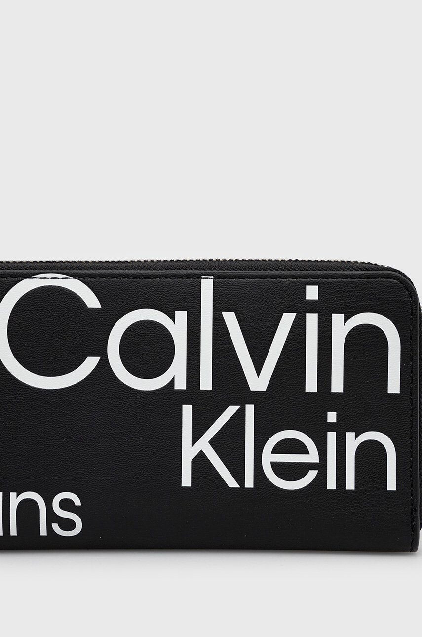 Calvin Klein Jeans Denarnica ženski črna barva - Pepit.si