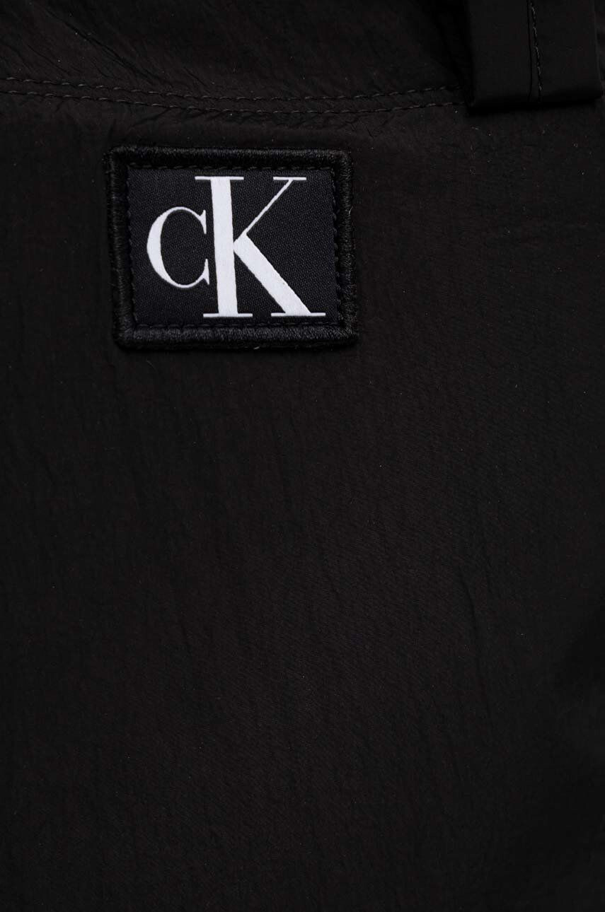 Calvin Klein Jeans Dvostranska torba črna barva - Pepit.si