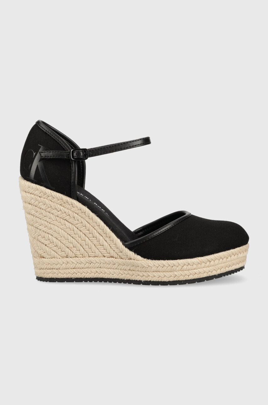 Calvin Klein Jeans Espadrile WEDGE SANDAL CLOSE TOE ESS ženski črna barva YW0YW01194 - Pepit.si