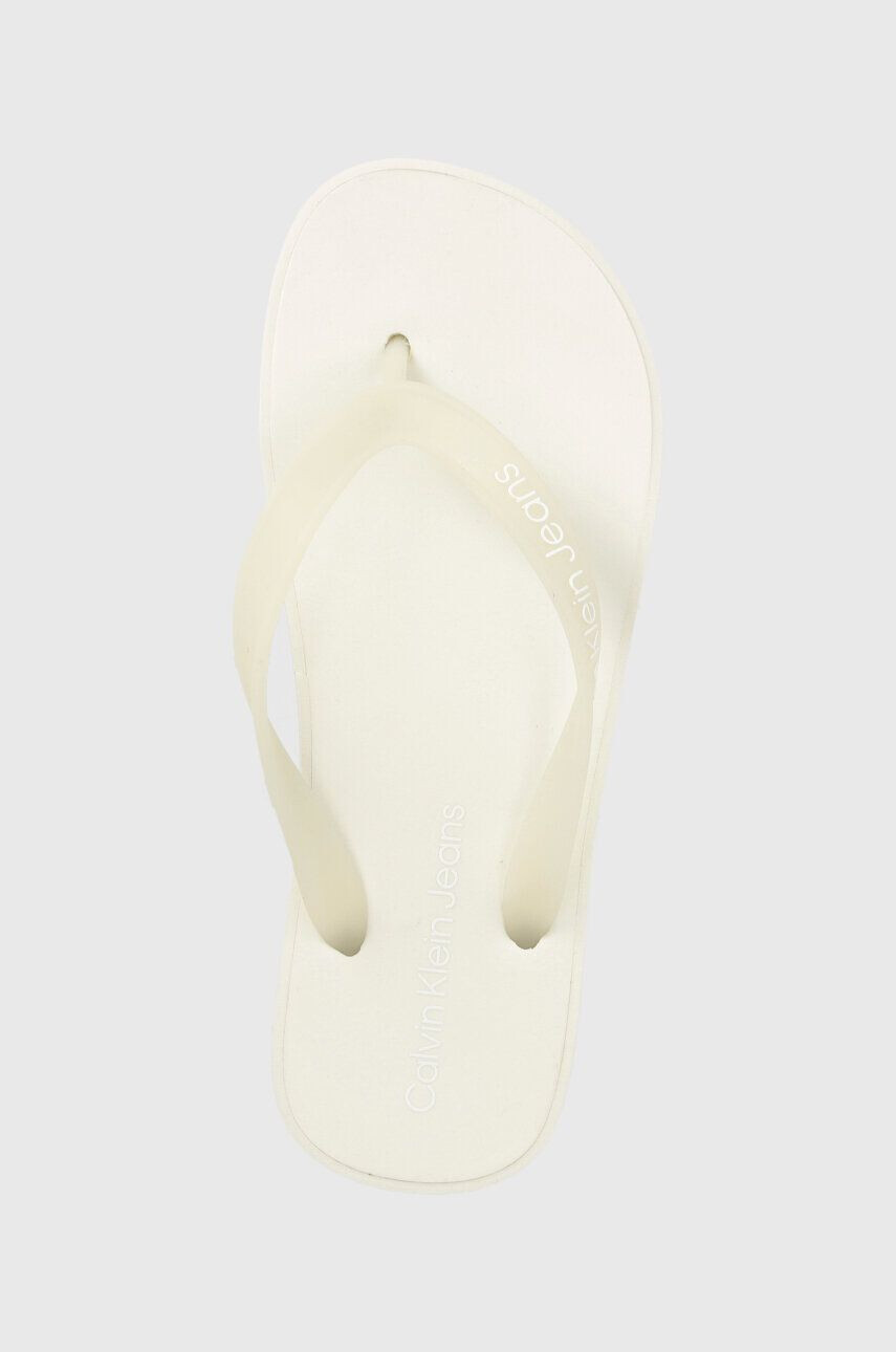 Calvin Klein Jeans Japonke BEACH SANDAL FLATFOR ženske bela barva YW0YW01092 - Pepit.si