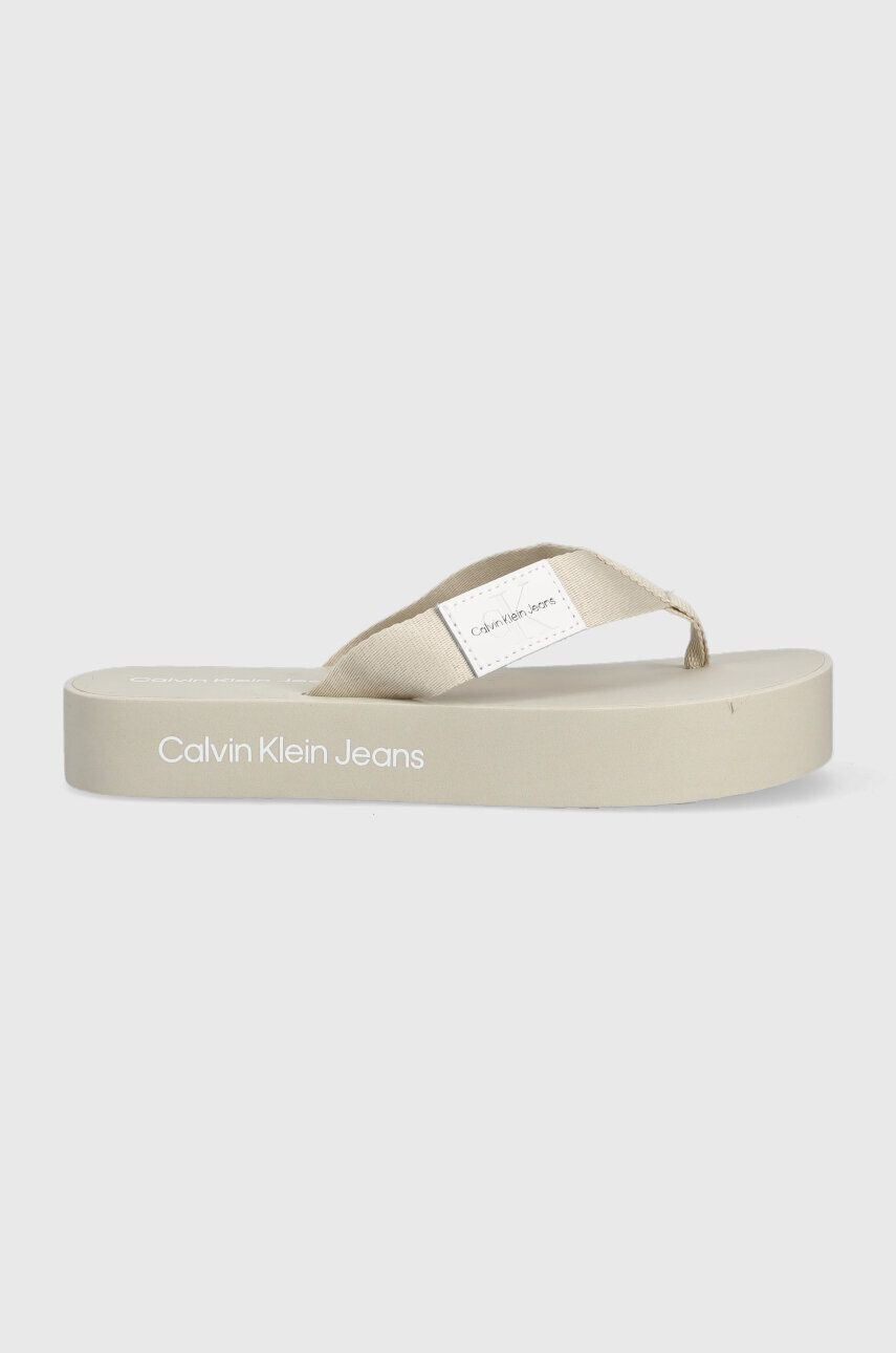 Calvin Klein Jeans Japonke FLATFORM FLIPFLOP ženske bež barva YW0YW00993 - Pepit.si