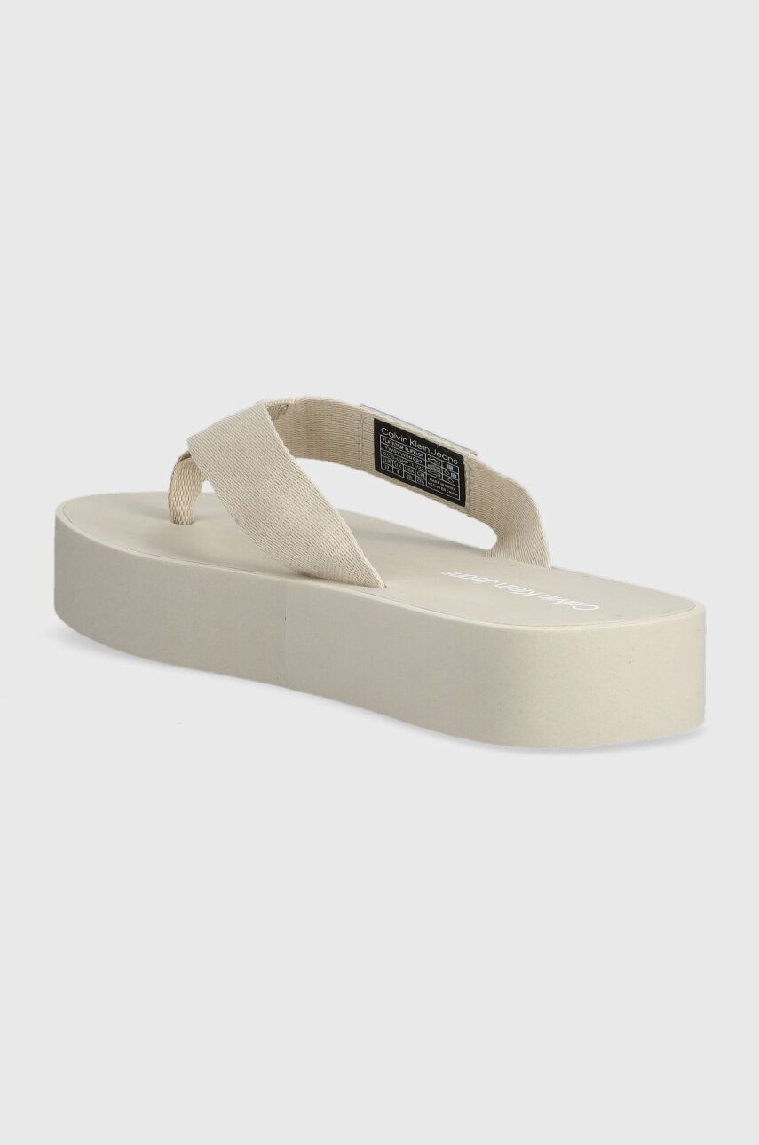 Calvin Klein Jeans Japonke FLATFORM FLIPFLOP ženske bež barva YW0YW00993 - Pepit.si