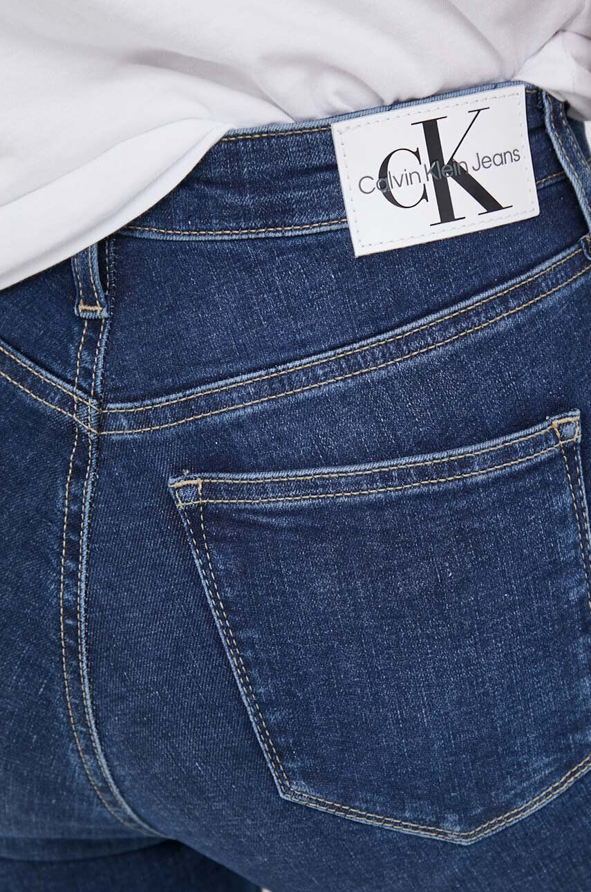 Calvin Klein Jeans Kavbojke ženski mornarsko modra barva - Pepit.si