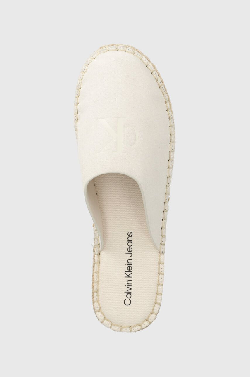 Calvin Klein Jeans Natikači iz semiša FLATFORM ROPE MULE SU CON bež barva YW0YW00986 - Pepit.si