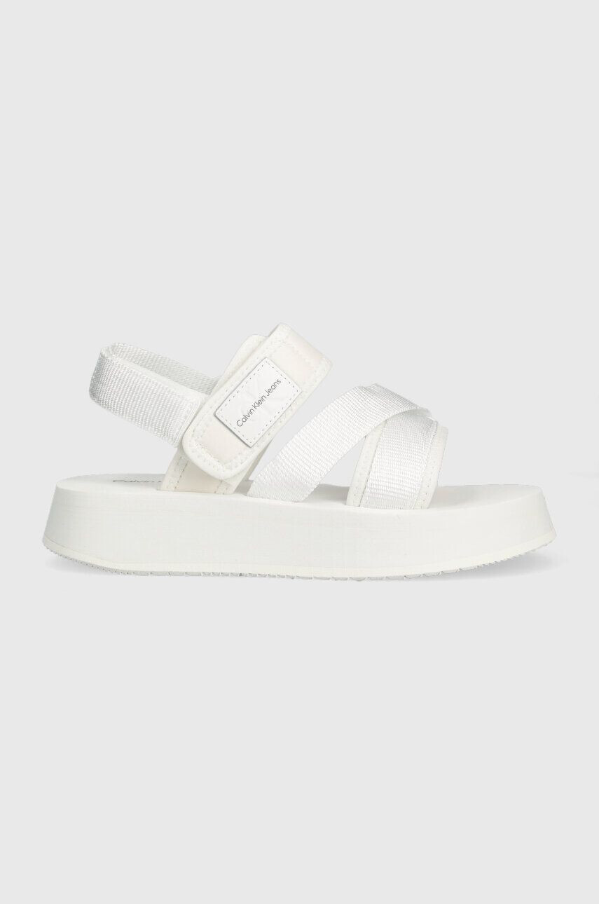 Calvin Klein Jeans Sandali PREFRESATO SANDAL BADGE ženski zelena barva YW0YW00967 - Pepit.si