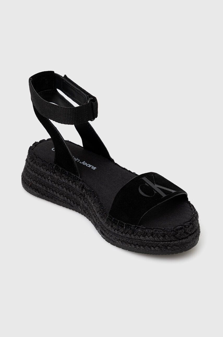 Calvin Klein Jeans Sandali SPORTY WEDGE ROPE SU CON ženski bež barva YW0YW00977 - Pepit.si