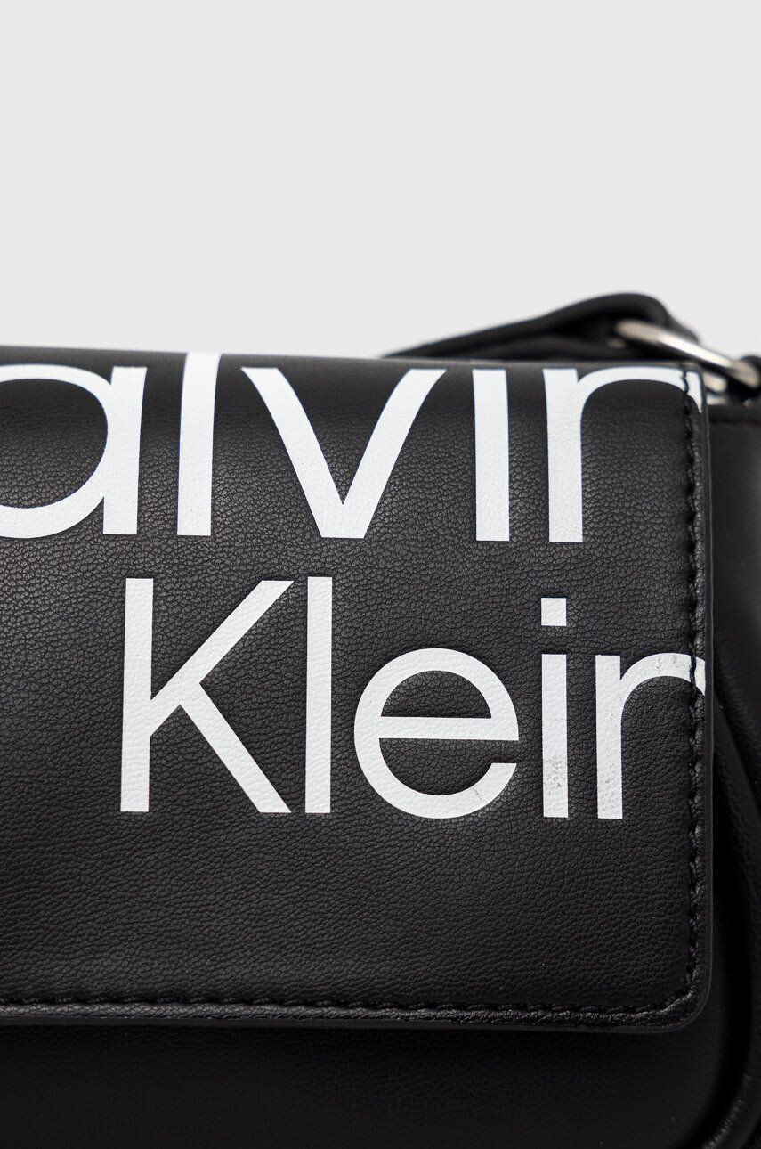 Calvin Klein Jeans Torbica - Pepit.si