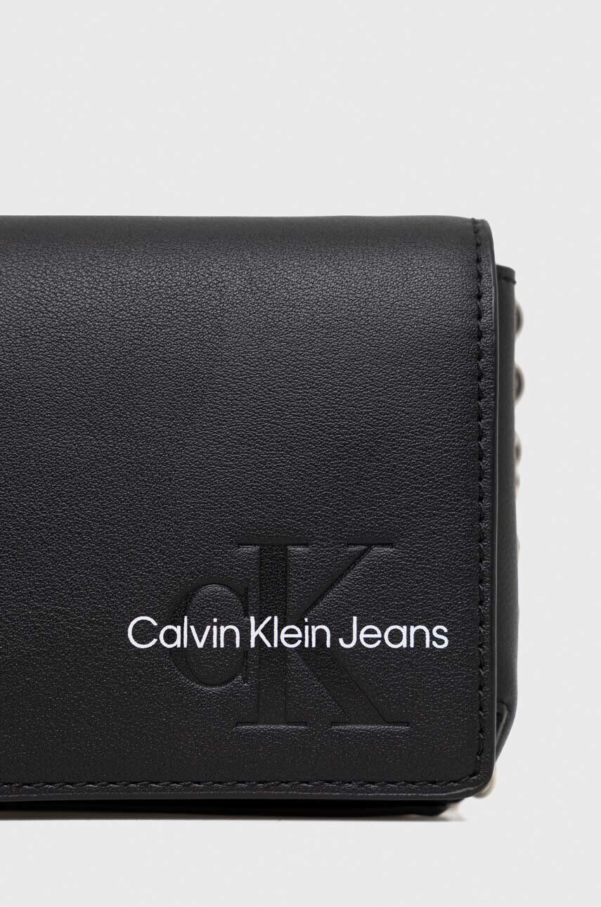 Calvin Klein Jeans Torbica rumena barva - Pepit.si