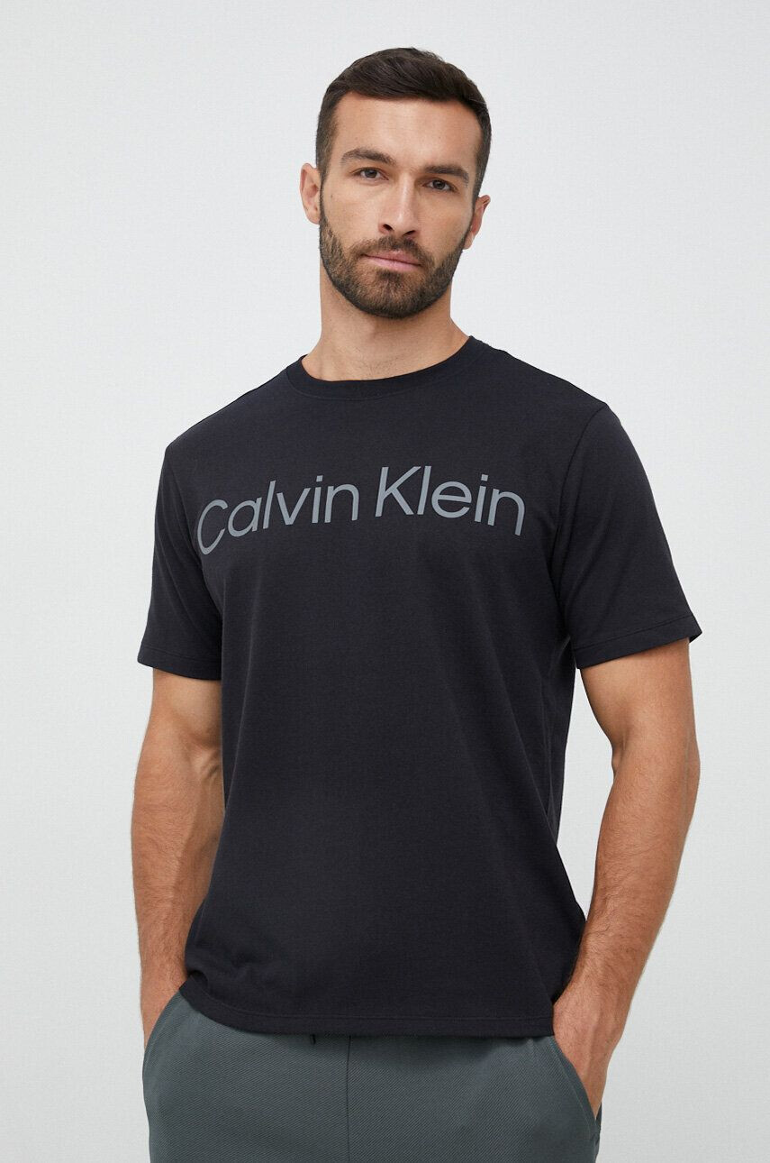 Calvin Klein Performance Kratka majica moški črna barva - Pepit.si