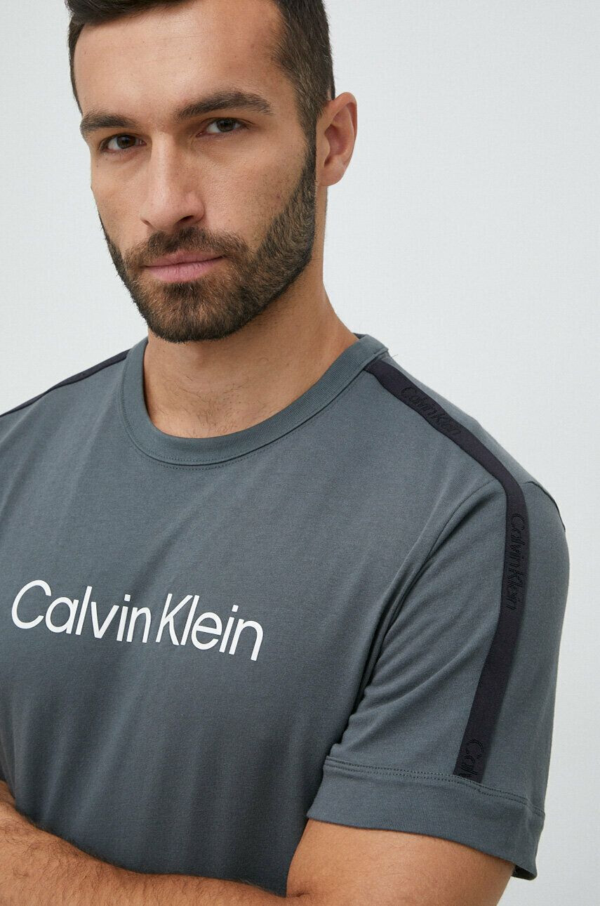 Calvin Klein Performance Športna kratka majica Effect črna barva - Pepit.si