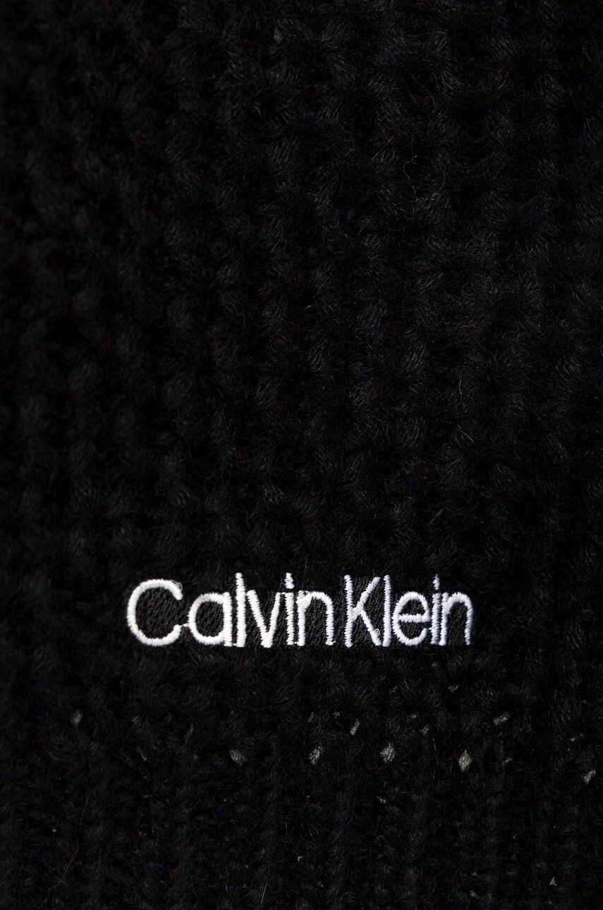 Calvin Klein Šal s primesjo volne črna barva - Pepit.si