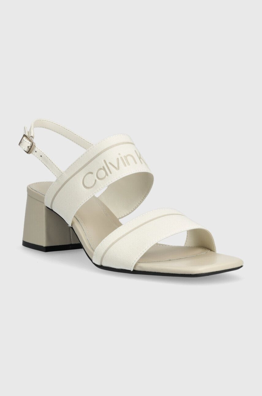 Calvin Klein Sandali SQUARED BLK HL SANDAL 45 HE bela barva HW0HW01635 - Pepit.si